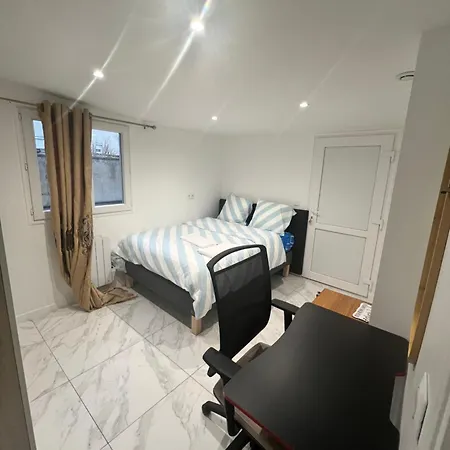 Cosy Proche De Paris Penzion Ormesson-sur-Marne